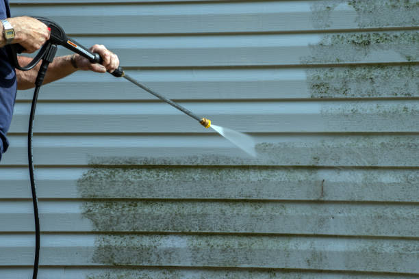 Best Commercial Pressure Washing  in Burnham, PA