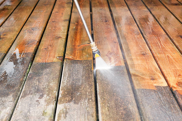 Best Commercial Building Pressure Washing  in Burnham, PA